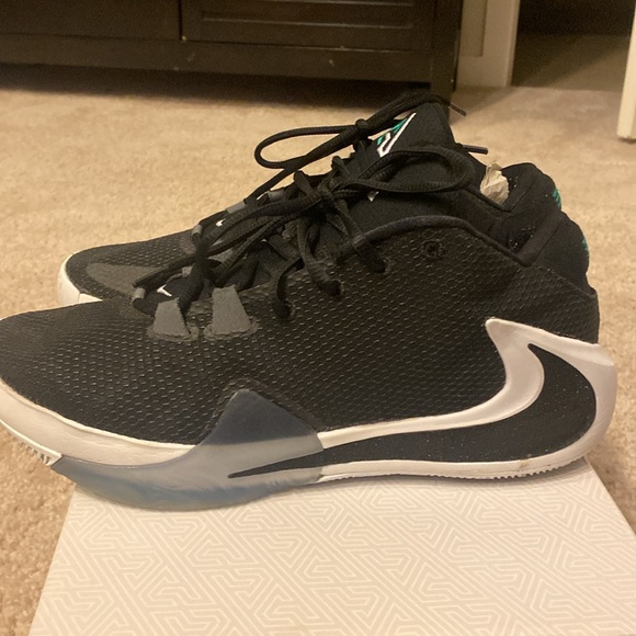 Men’s Zoom Freak1 Giannis - Picture 3 of 6